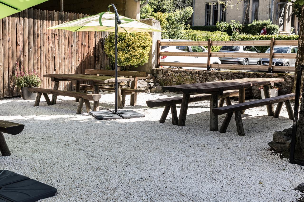 Hotel Saint Pierre Les Sauvages  Zewnętrze zdjęcie
